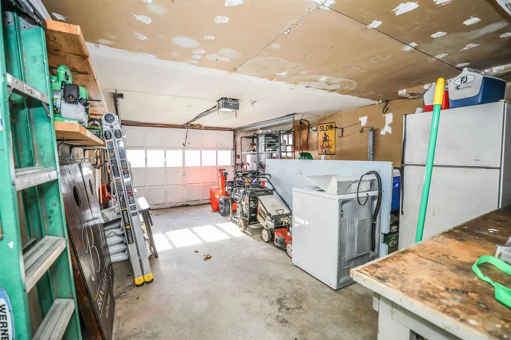 7 Birchbrow Road Nashua NH 03060