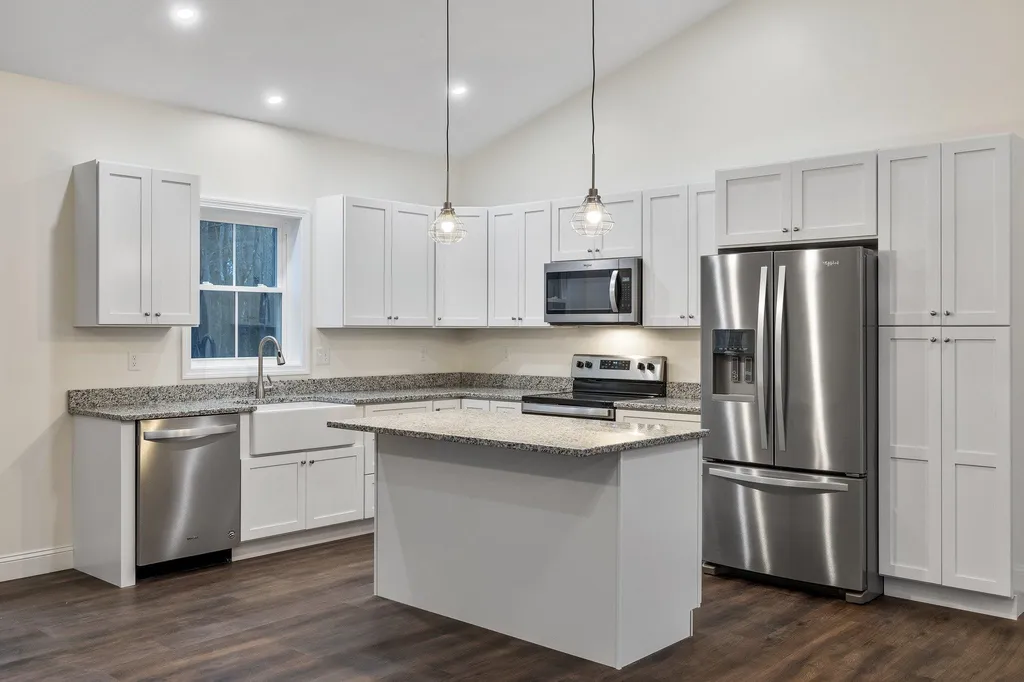 624 Shaker Road Northfield NH 03276