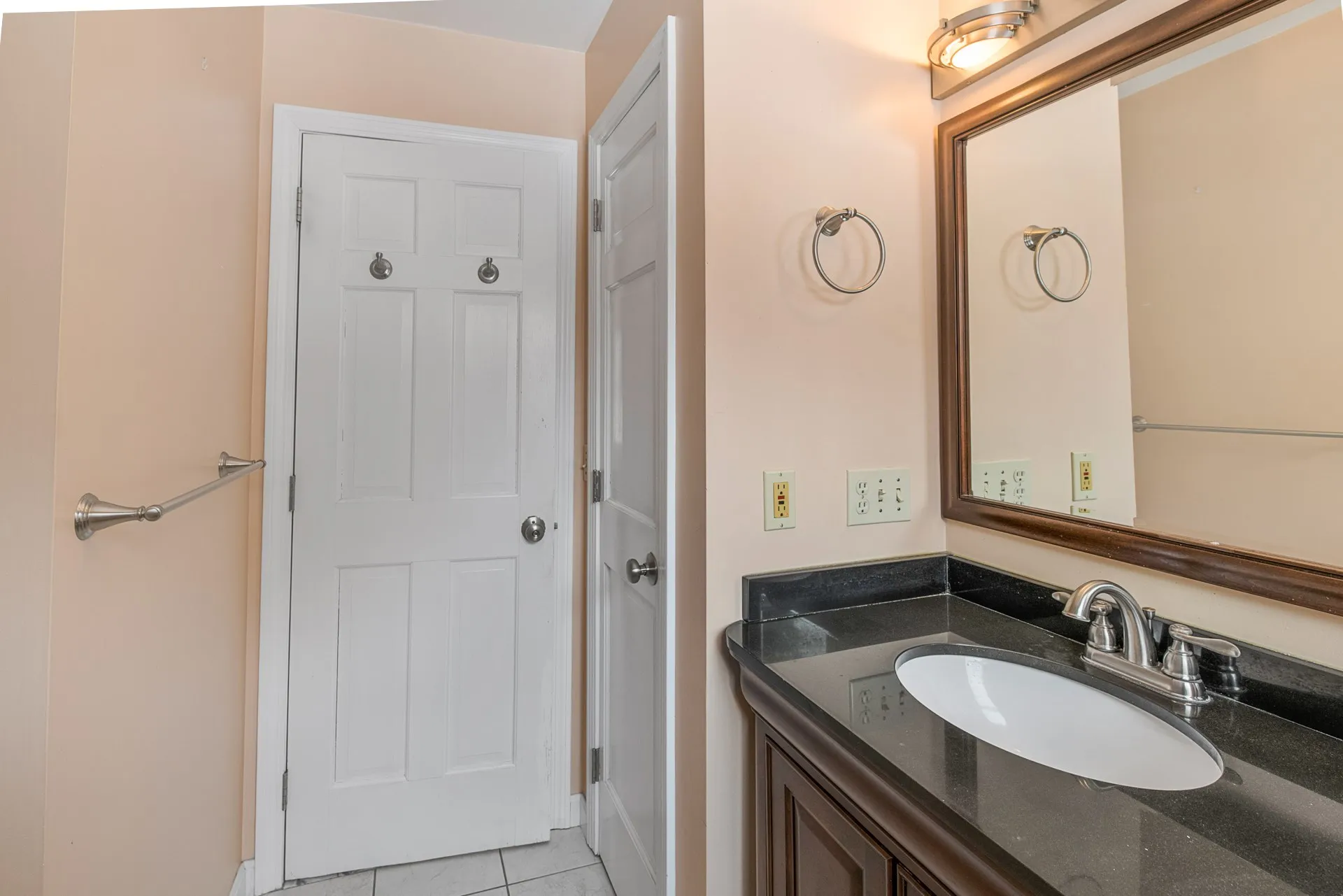 287 Tracy Road New London NH 03257