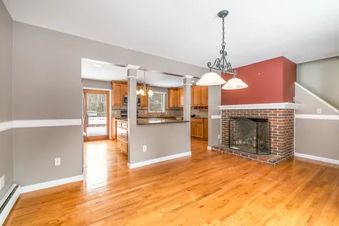 287 Tracy Road New London NH 03257