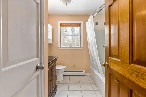 287 Tracy Road New London NH 03257