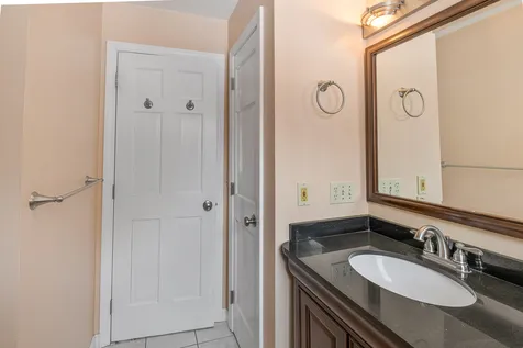 287 Tracy Road New London NH 03257
