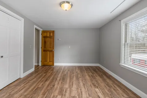 287 Tracy Road New London NH 03257