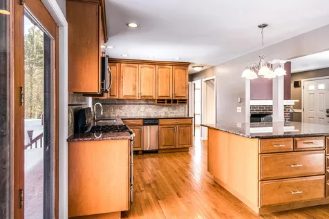 287 Tracy Road New London NH 03257