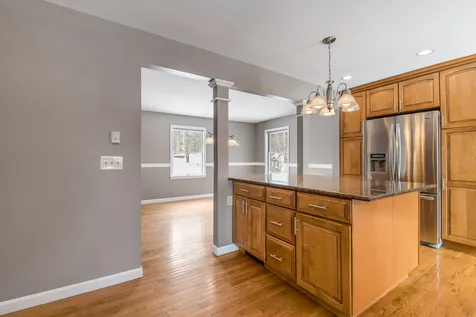 287 Tracy Road New London NH 03257