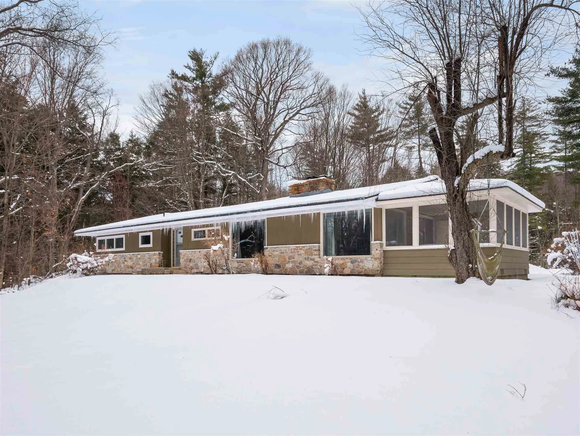 79 Sherwood Drive Mendon VT 05701