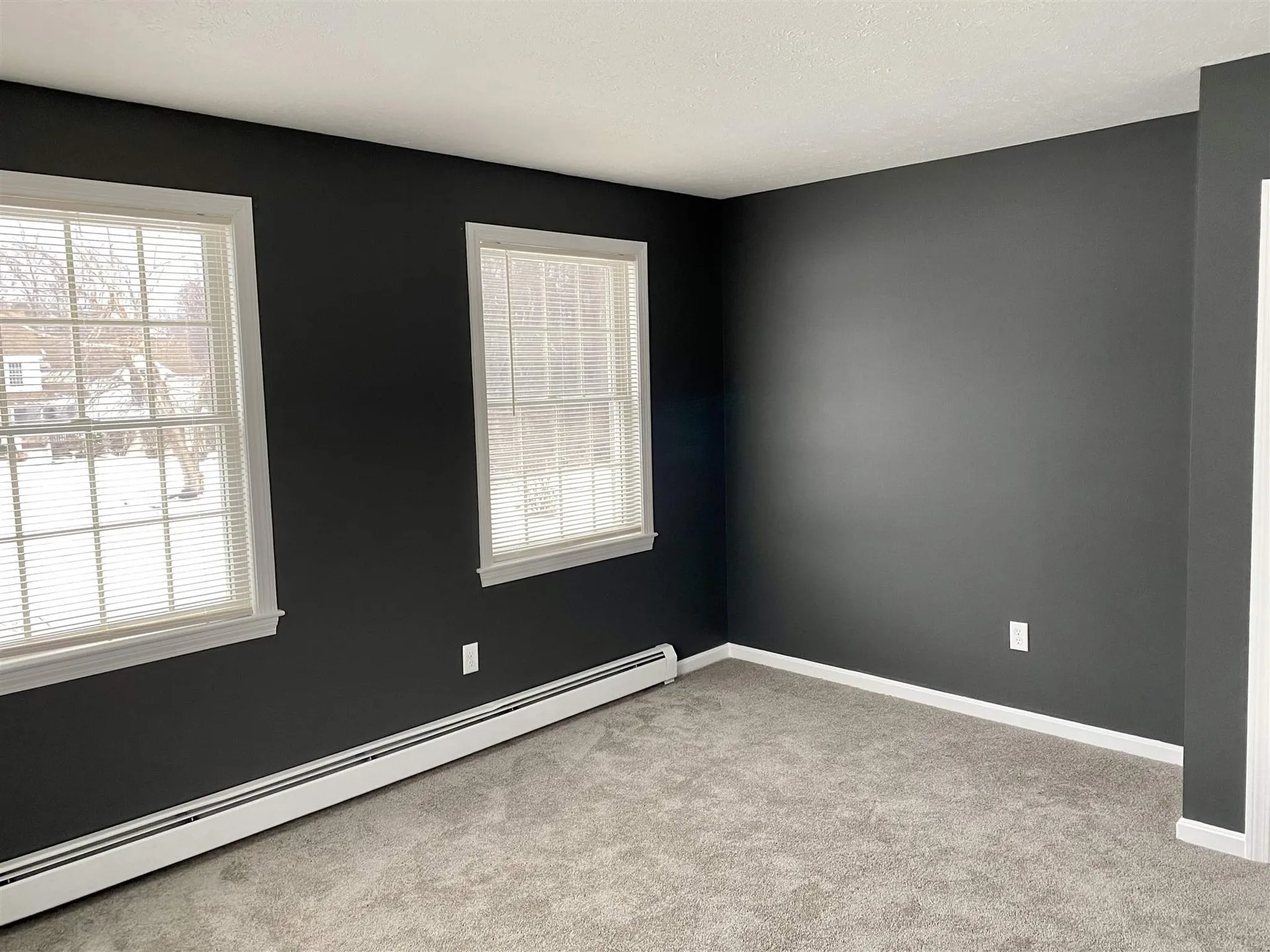 16 Trishas Way Stratham NH 03885