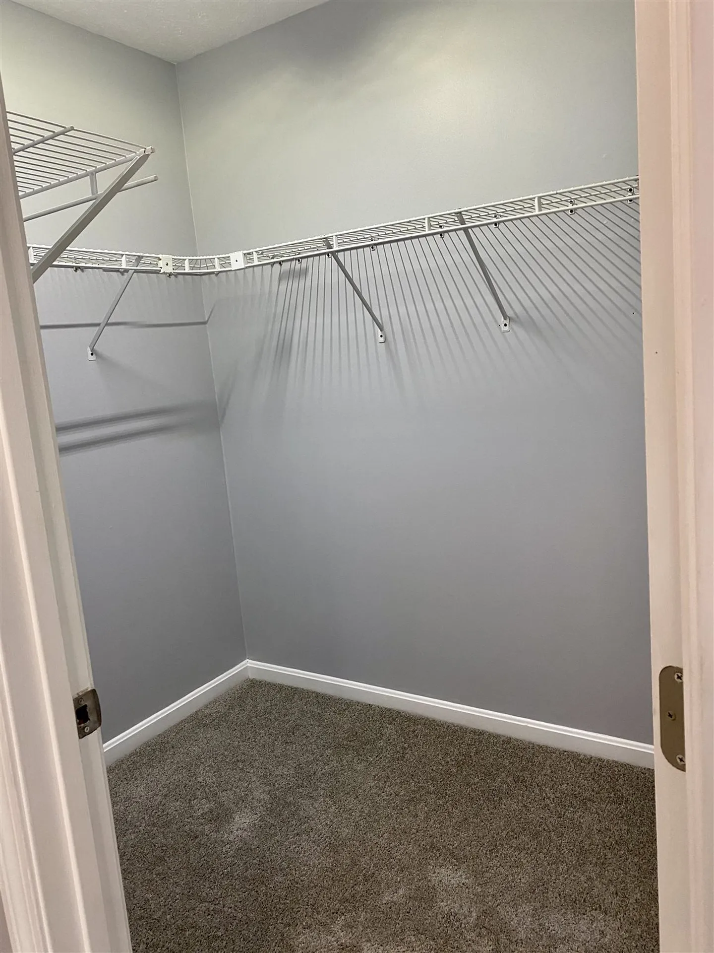 16 Trishas Way Stratham NH 03885