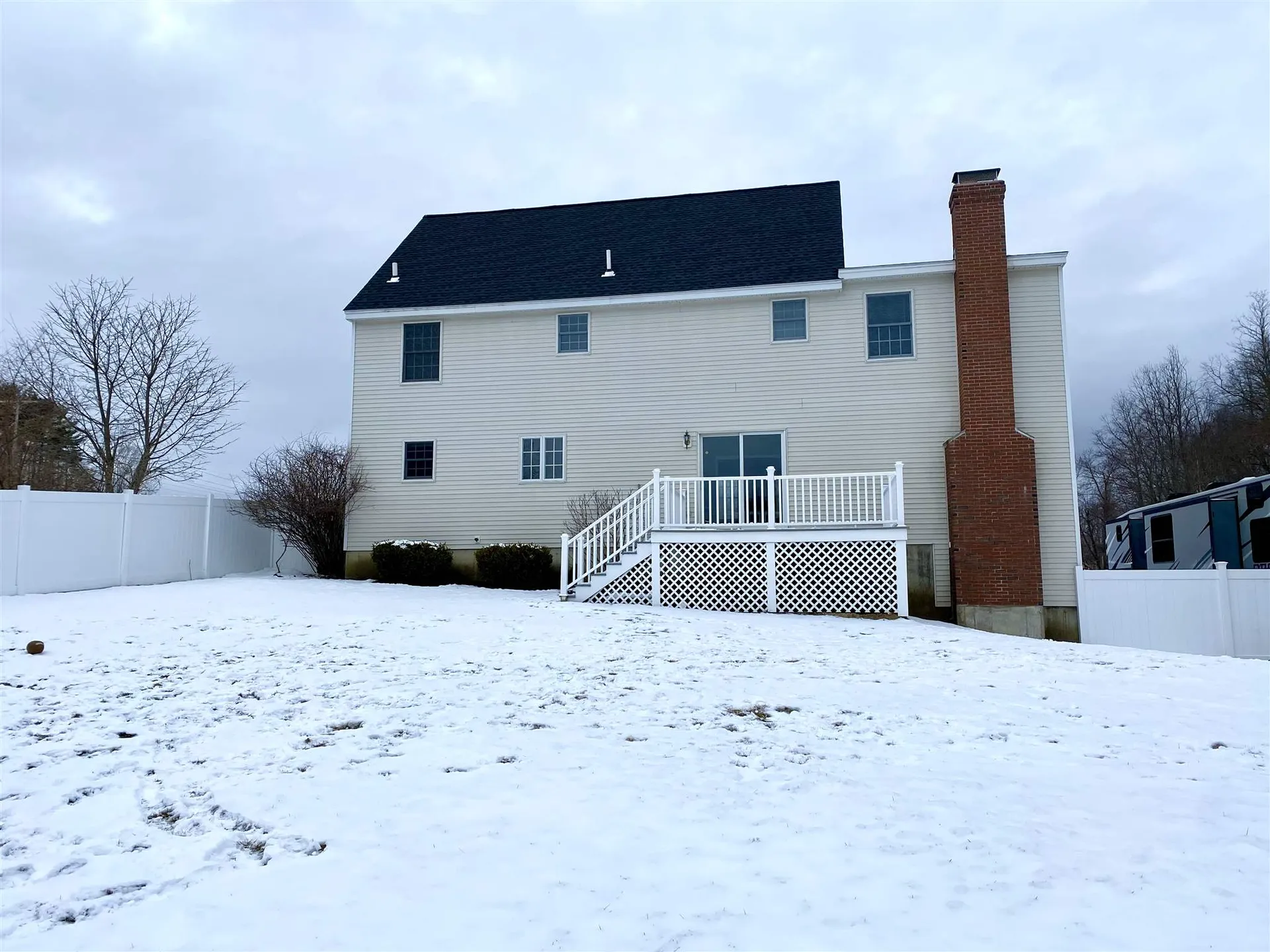 16 Trishas Way Stratham NH 03885