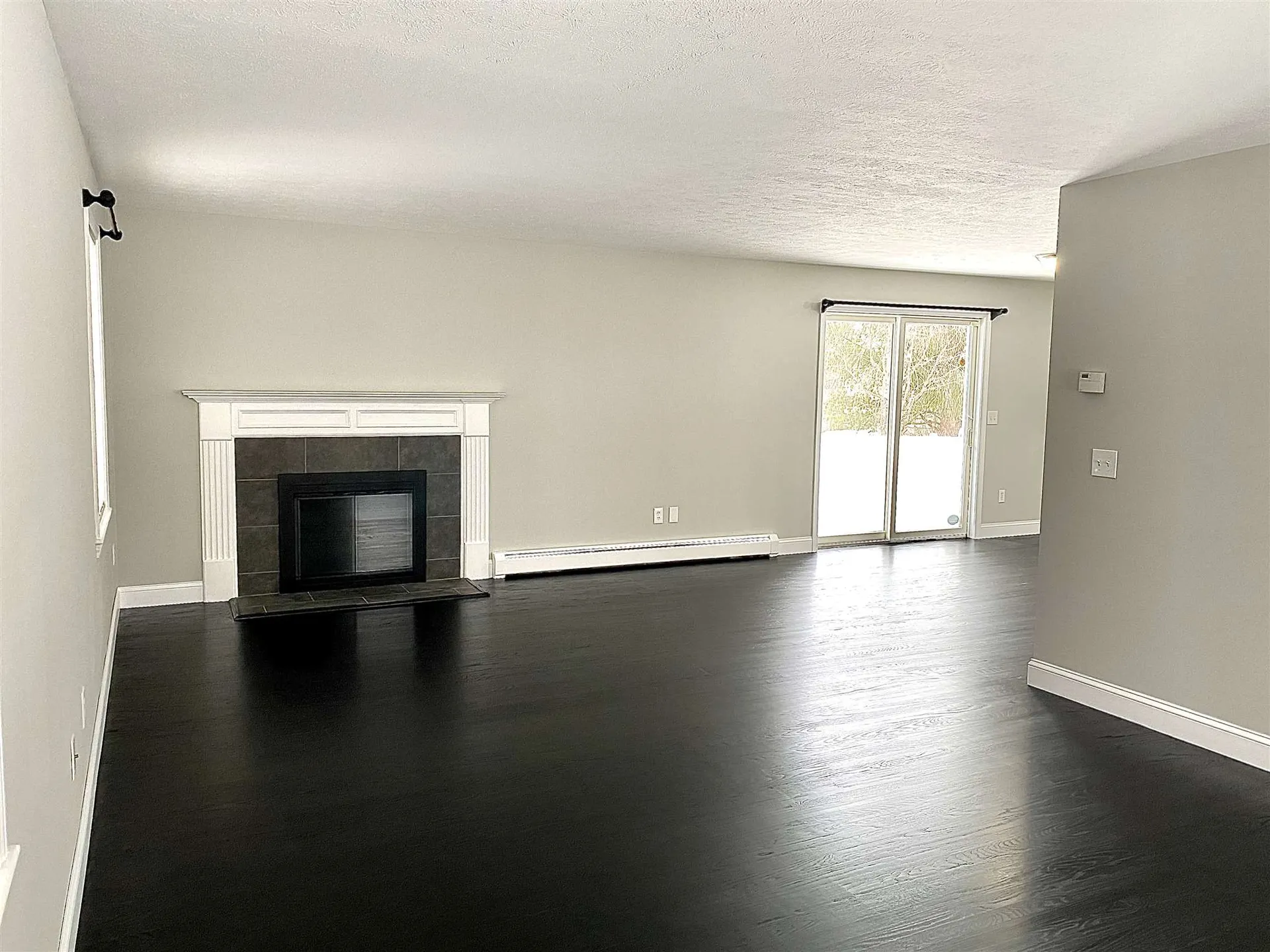 16 Trishas Way Stratham NH 03885