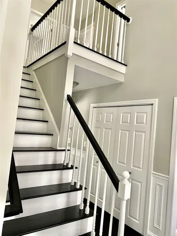 16 Trishas Way Stratham NH 03885