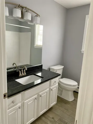 16 Trishas Way Stratham NH 03885