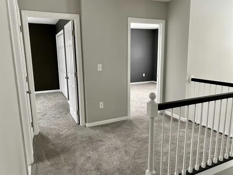 16 Trishas Way Stratham NH 03885