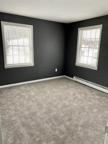 16 Trishas Way Stratham NH 03885