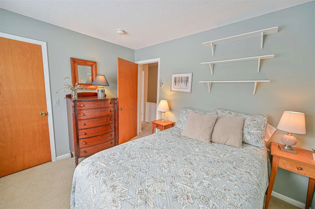 156 Martindale Road Shelburne VT 05482