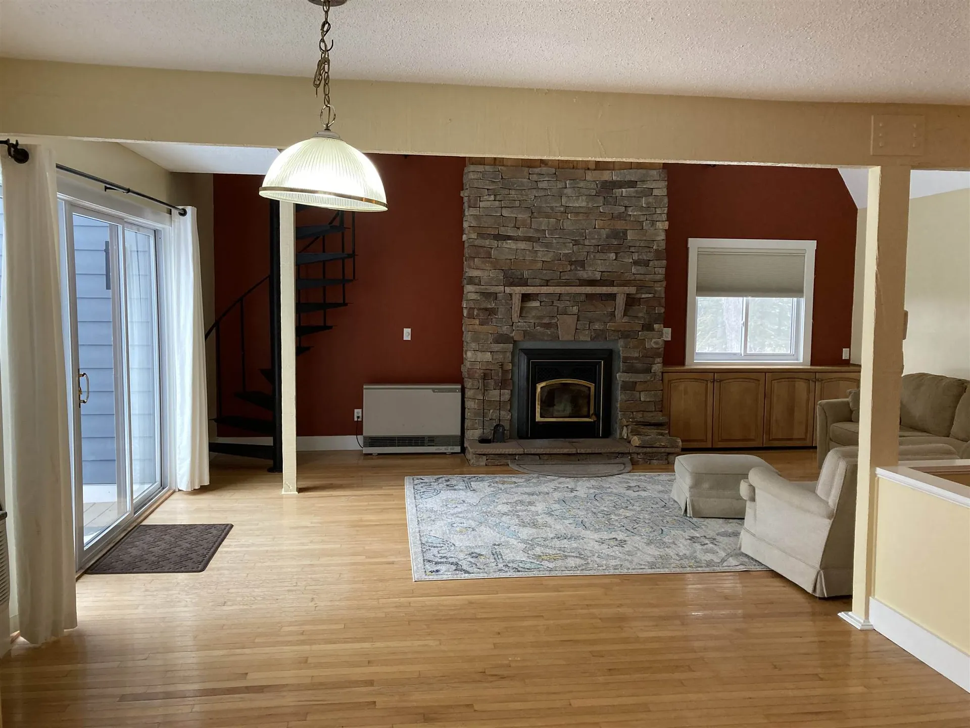 105 Williams Lane Hartford VT 05059