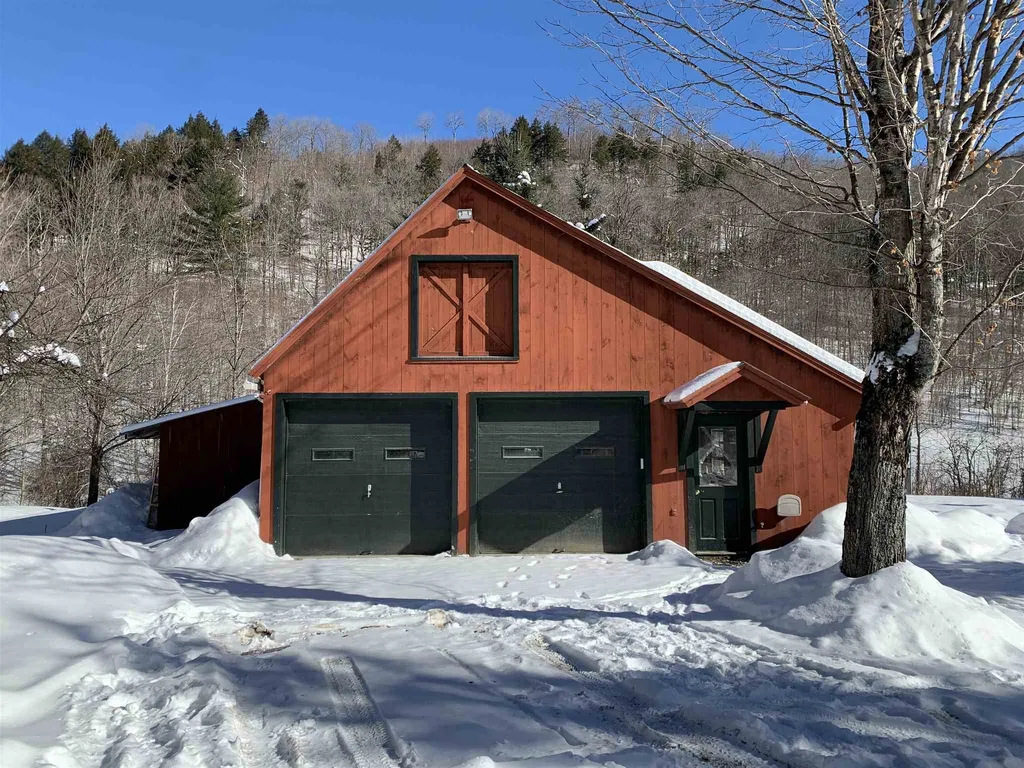 3376 Stage Road Barnard VT 05067