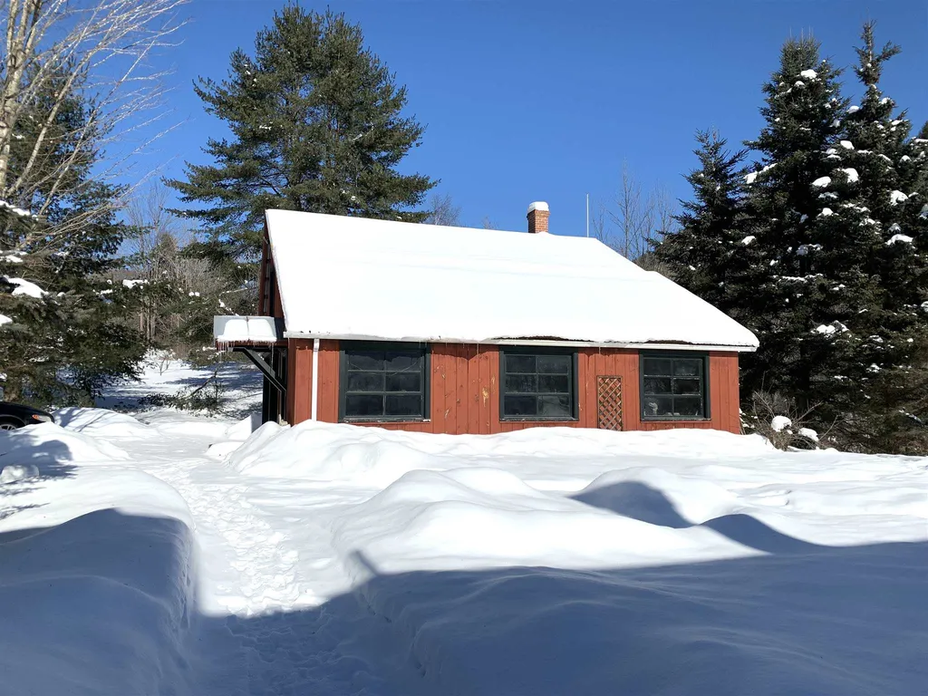 3376 Stage Road Barnard VT 05067