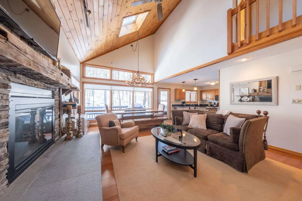 16 Riverfront Drive Woodstock NH 03262
