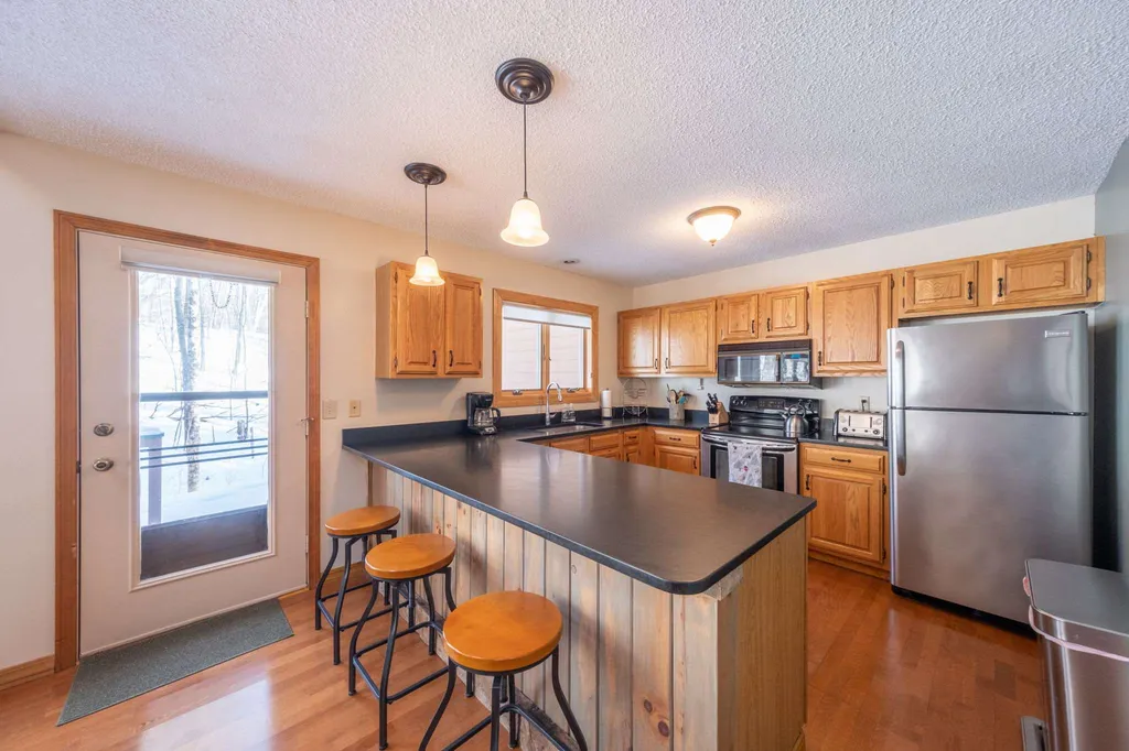 16 Riverfront Drive Woodstock NH 03262