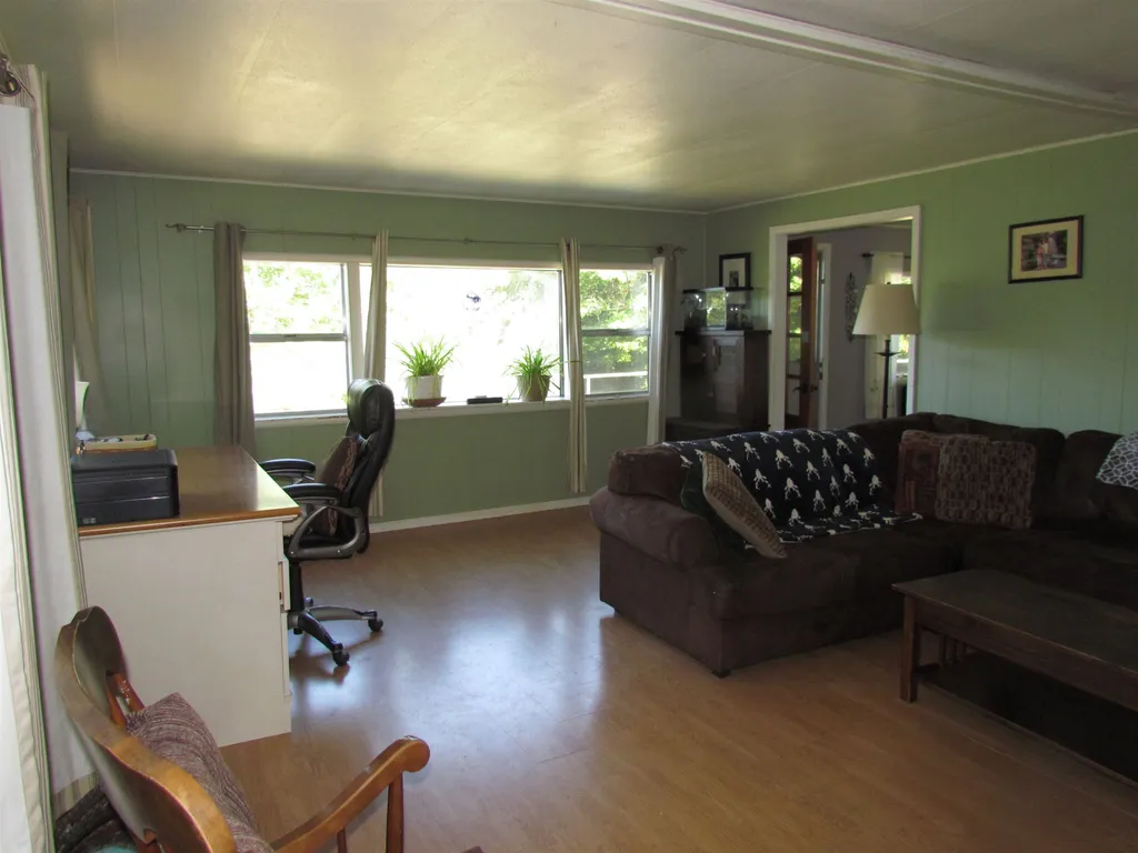 17 Ledgewood Drive Cornish NH 03745