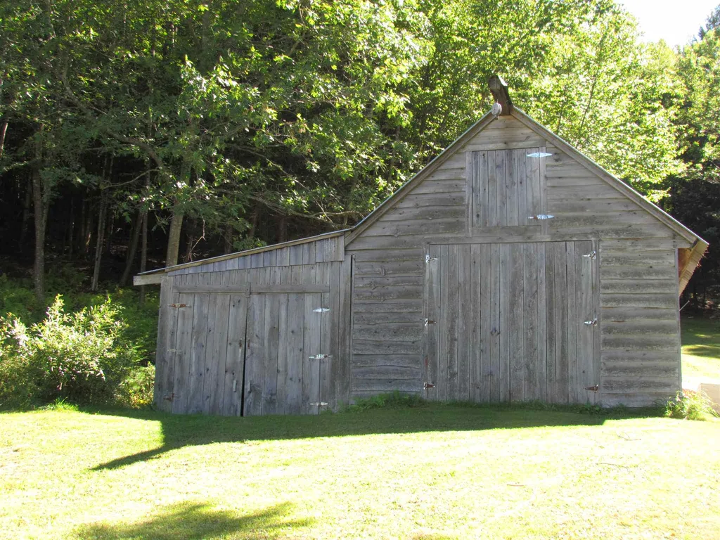 17 Ledgewood Drive Cornish NH 03745