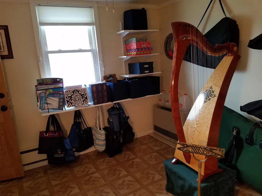 25 Lafayette Street Claremont NH 03743