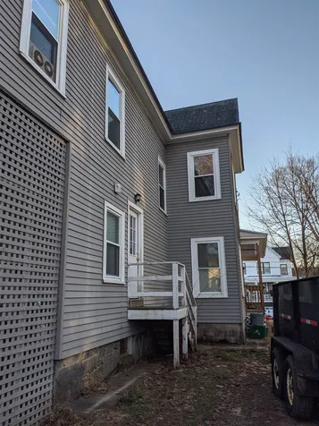 12 Courtland Street Nashua NH 03064