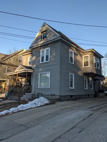 12 Courtland Street Nashua NH 03064