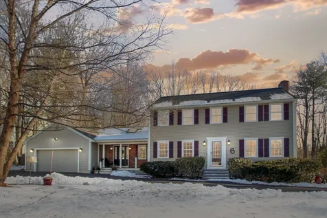 6 Lisette Drive Salem NH 03079