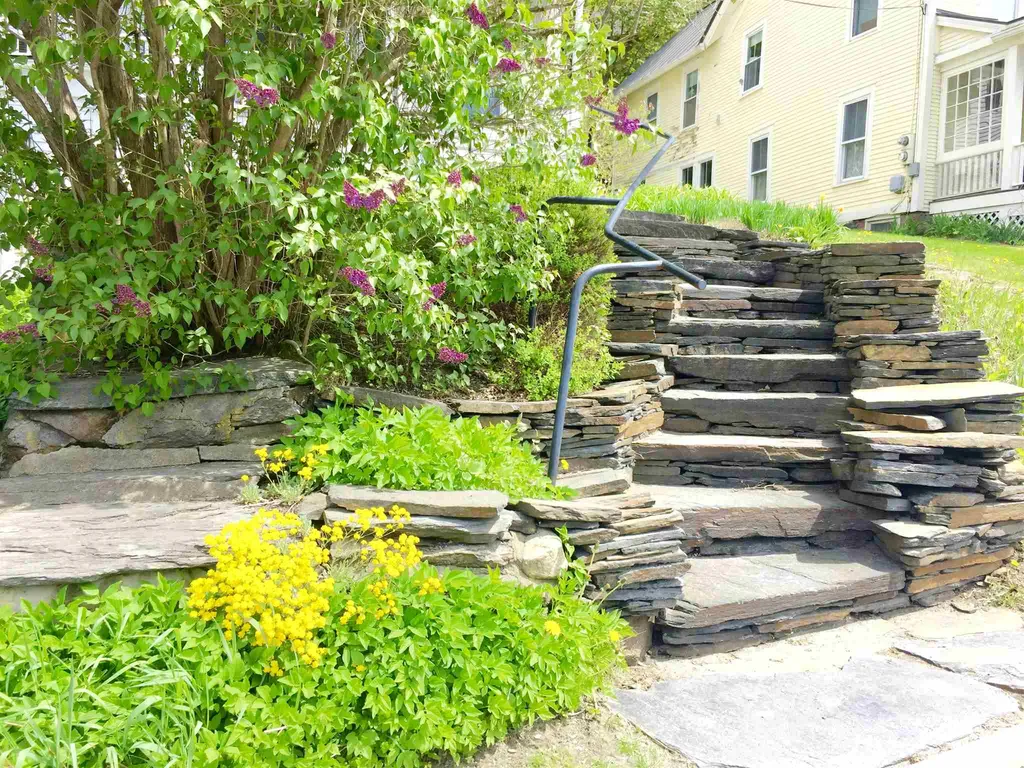 2 High Street Woodstock VT 05091