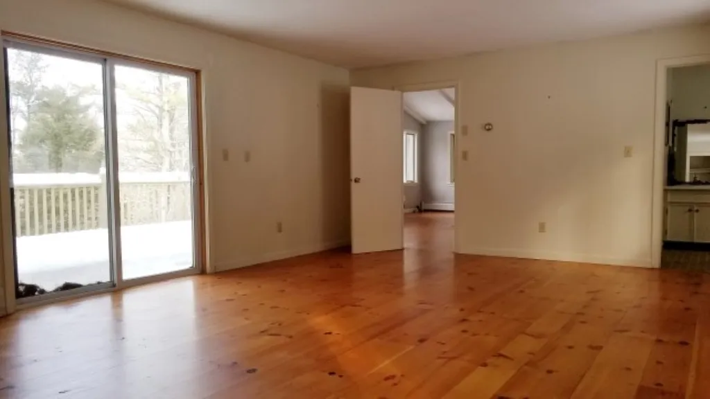 51 Wapiti Trail Hartford VT 05059