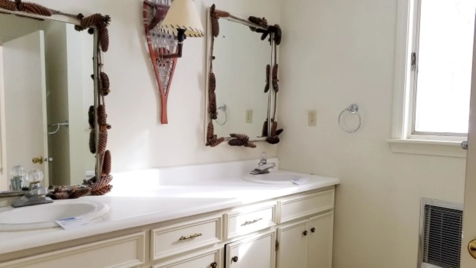 51 Wapiti Trail Hartford VT 05059