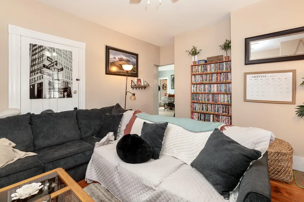 42 Tyler Street Laconia NH 03246