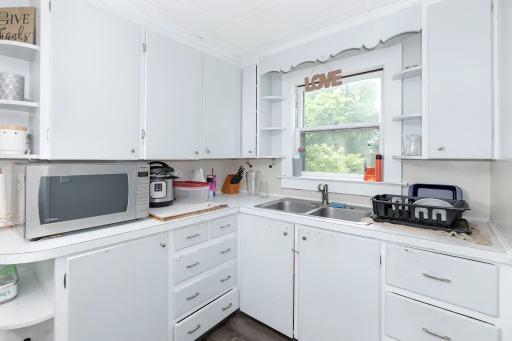42 Tyler Street Laconia NH 03246