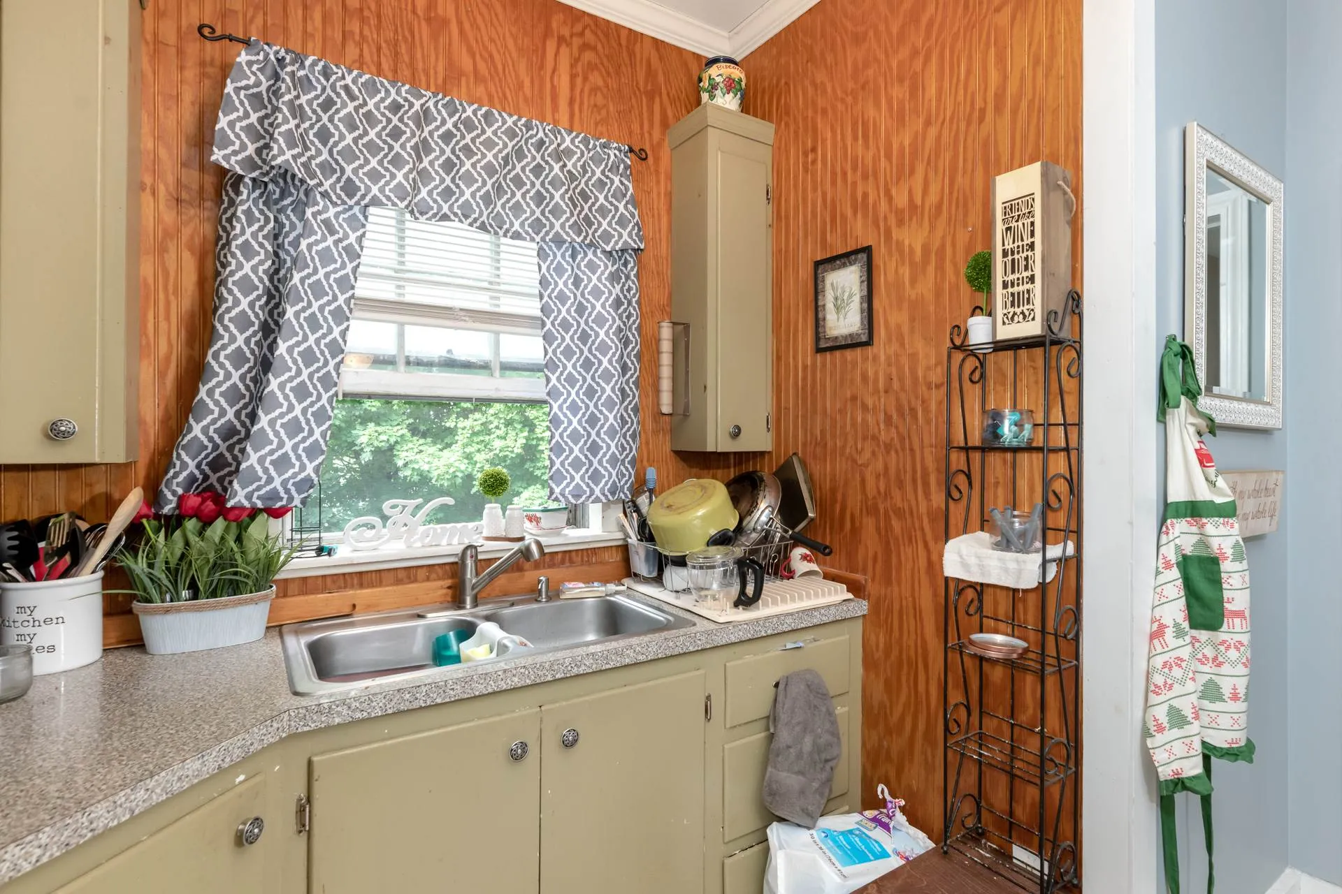 42 Tyler Street Laconia NH 03246