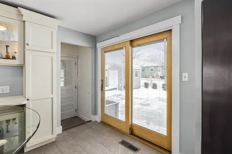 12 Suzanne Drive Portsmouth NH 03801