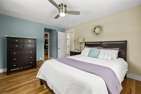 12 Suzanne Drive Portsmouth NH 03801