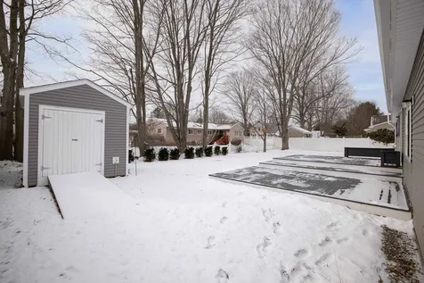 12 Suzanne Drive Portsmouth NH 03801