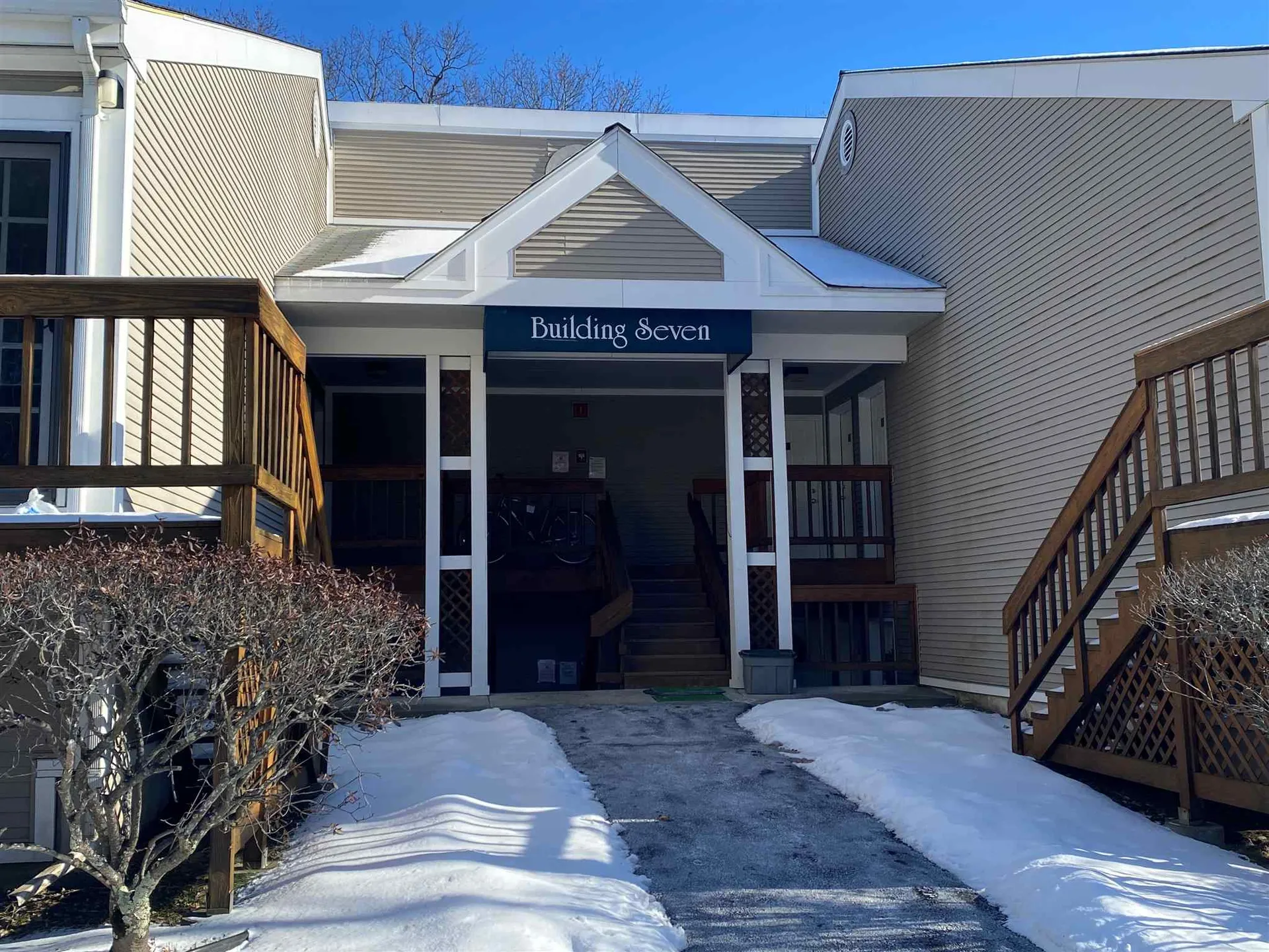 30 Wolf Road Lebanon NH 03766