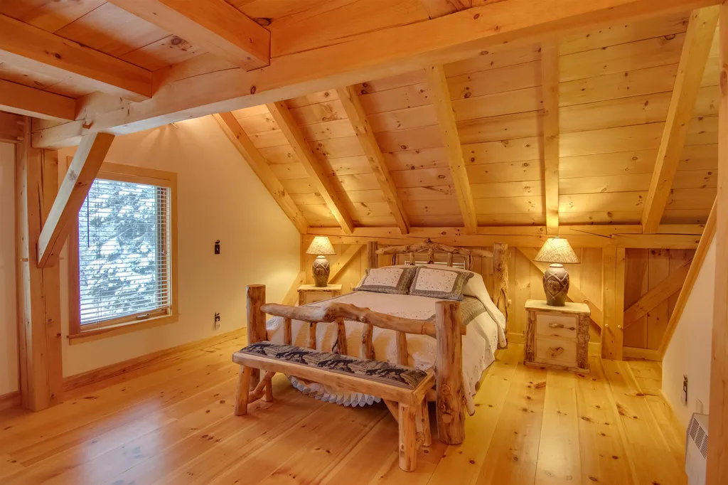 198 Pleasant Valley Road Lancaster NH 03584