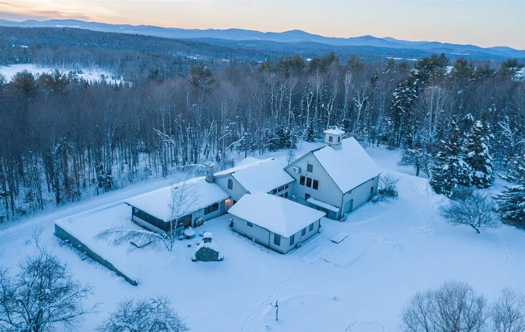 198 Pleasant Valley Road Lancaster NH 03584