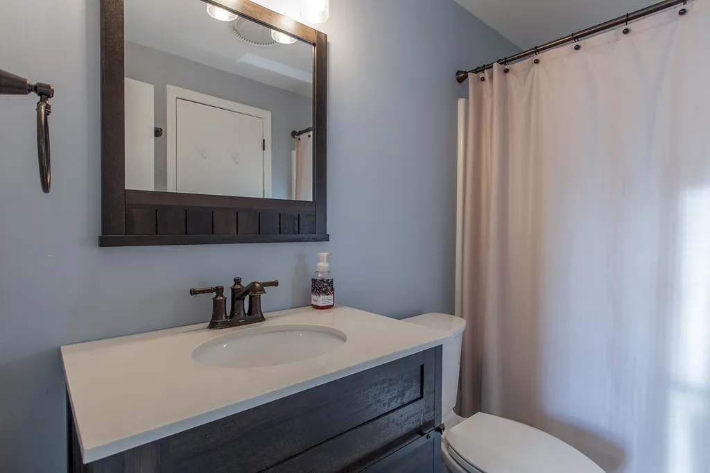 3 Fieldstone Estates Newmarket NH 03857