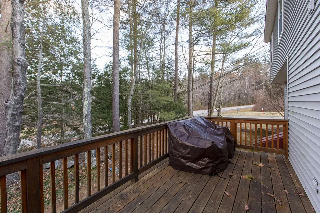 3 Fieldstone Estates Newmarket NH 03857