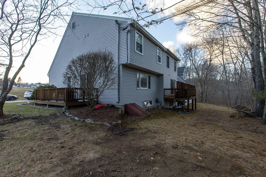 3 Fieldstone Estates Newmarket NH 03857
