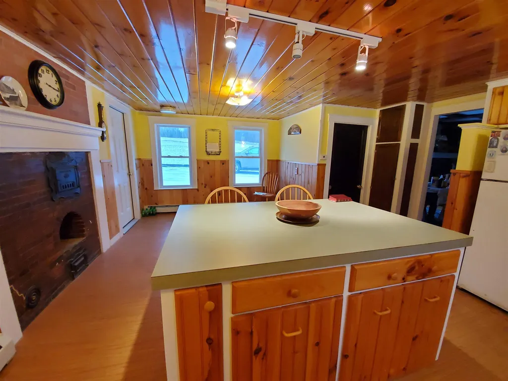 232 Jones Hill Road Enfield NH 03748