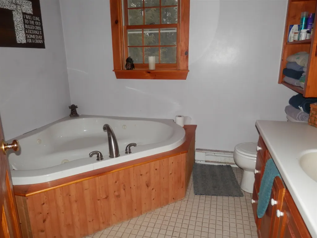 380 Bog Road Alexandria NH 03222