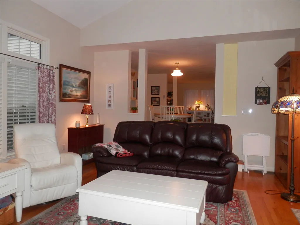 125 Tennyson Drive Manchester NH 03104