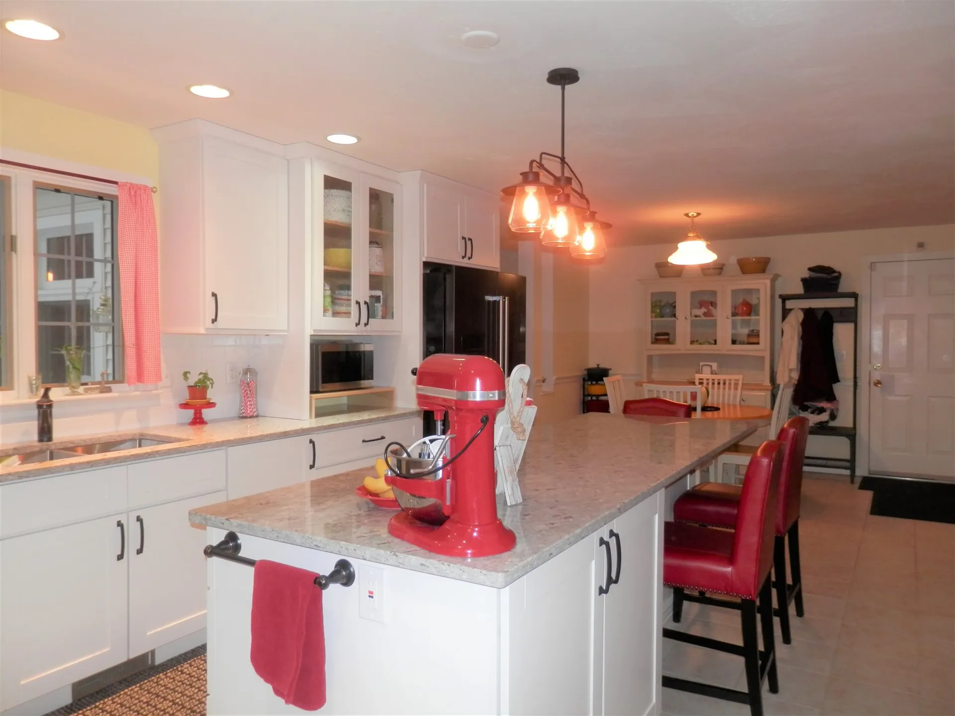 125 Tennyson Drive Manchester NH 03104