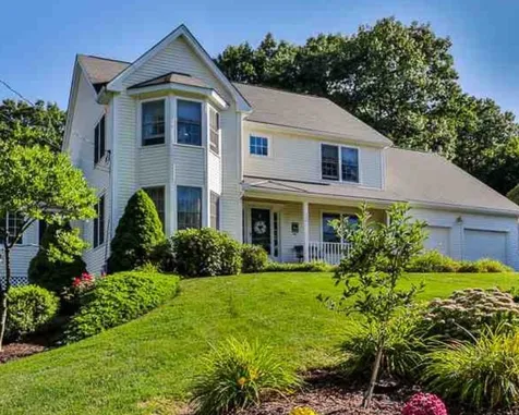 125 Tennyson Drive Manchester NH 03104